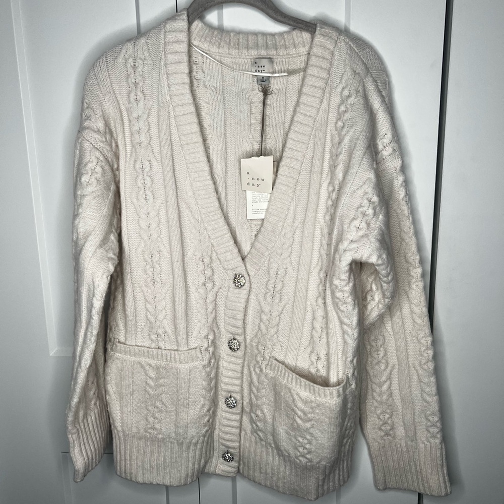 a new day Cream Cable Knit Button-Up Cardigan Sweater NWT Women's Size Small